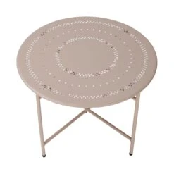 Gartentisch Mit Stanzung ASHLEY In Beige 11 Gartentisch Mit Stanzung ASHLEY In Beige -Butlers Speichern butlers gartentisch mit stanzung ashley in beige 4