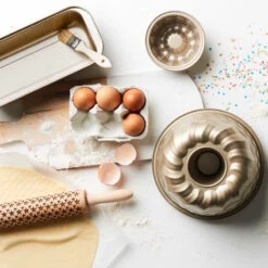 Gugelhupfform Ø 22 Cm SWEET BAKERY In Beige -Butlers Speichern butlers gugelhupfform o 22 cm sweet bakery in beige 2