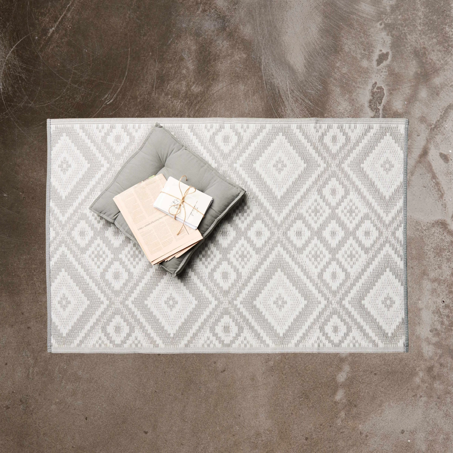 In- & Outdoor-Teppich Ethno L 150 X B 90cm COLOUR CLASH In Grau 6 In- & Outdoor-Teppich Ethno L 150 X B 90cm COLOUR CLASH In Grau – Bild 4