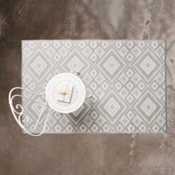 In- & Outdoor-Teppich Ethno L 180 X B 120cm COLOUR CLASH In Grau -Butlers Speichern butlers in and outdoor teppich ethno l 180 x b 120cm colour clash in grau 3