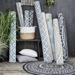 In- & Outdoor-Teppich Mosaik L 200 X B 150cm COLOUR CLASH In Taupe -Butlers Speichern butlers in and outdoor teppich mosaik l 200 x b 150cm colour clash in taupe 5