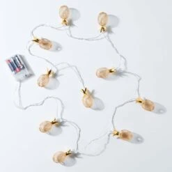 LED-Lichterkette Ananas 10 Lichter Mit USB-Batteriefach MIAMI In Gold -Butlers Speichern butlers led lichterkette ananas 10 lichter mit usb batteriefach miami in gold 2