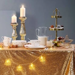 LED-Lichterkette Würfel 10 Lichter Mit USB-Batteriefach GEOMETRICS In Gold 13 LED-Lichterkette Würfel 10 Lichter Mit USB-Batteriefach GEOMETRICS In Gold -Butlers Speichern butlers led lichterkette wurfel 10 lichter mit usb batteriefach geometrics in gold 5