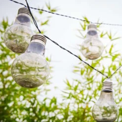 Lichterkette Solar Mit 10 Glühbirnen SUNLIGHT In Grau -Butlers Speichern butlers lichterkette solar mit 10 gluhbirnen sunlight in grau 1