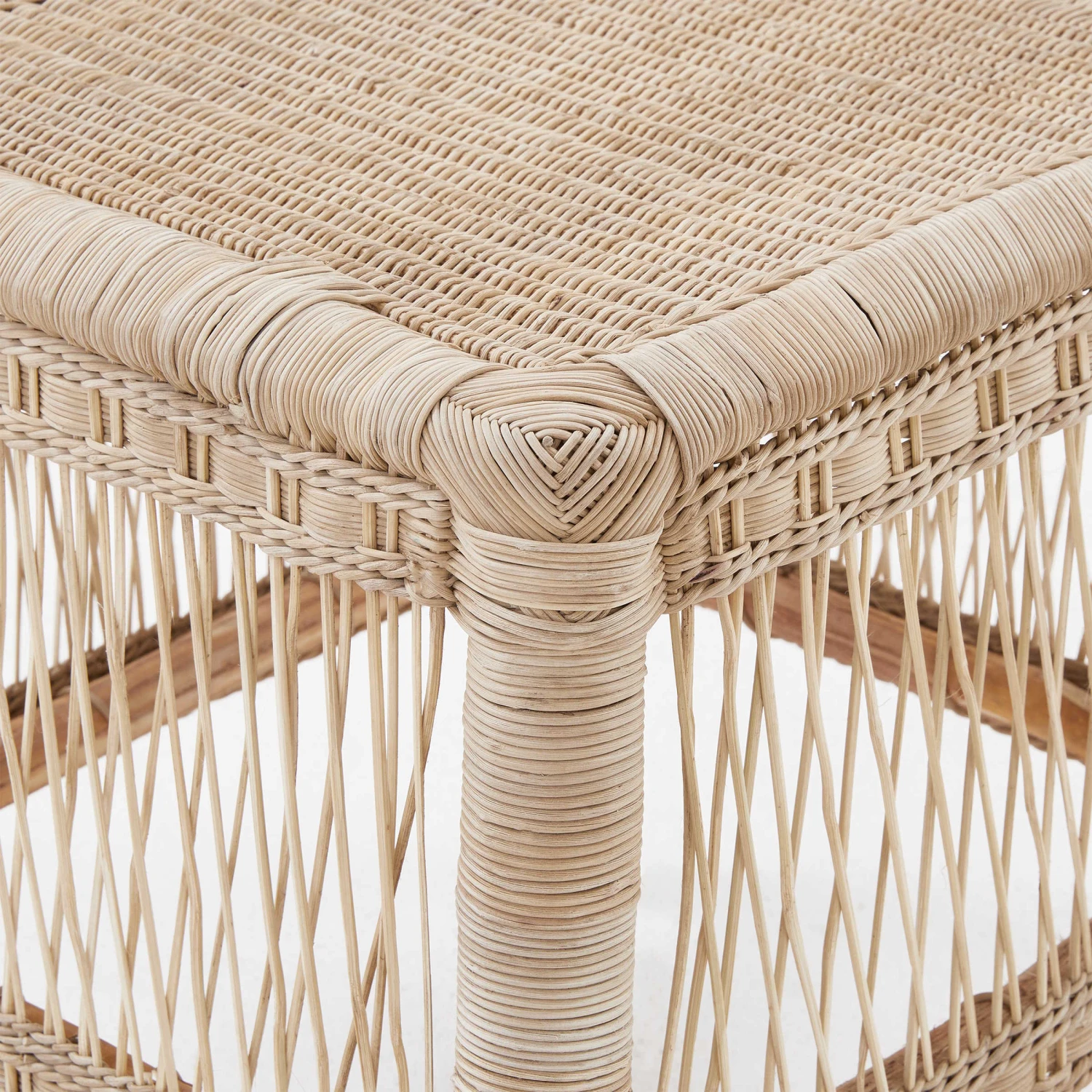 Malawi Hocker Handgeflochten BOHO LOUNGE In Natur 8 Malawi Hocker Handgeflochten BOHO LOUNGE In Natur – Bild 6