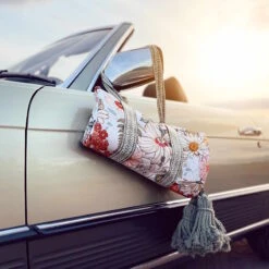 Picknickdecke L 175 X B 154cm BETWEEN FLOWERS In Creme -Butlers Speichern butlers picknickdecke l 175 x b 154cm between flowers in creme 9