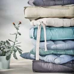 Stuhlkissen Mit Bändchen L 35 X B 37cm SOLID In Beige -Butlers Speichern butlers stuhlkissen mit bandchen l 35 x b 37cm solid in beige 1