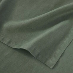 Tischdecke L 300 X B 160cm RIGA In Dunkelgrün -Butlers Speichern butlers tischdecke l 300 x b 160cm riga in dunkelgrun 1